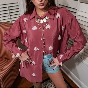 Chic Floral Women's Button Down Shirt - Rose
